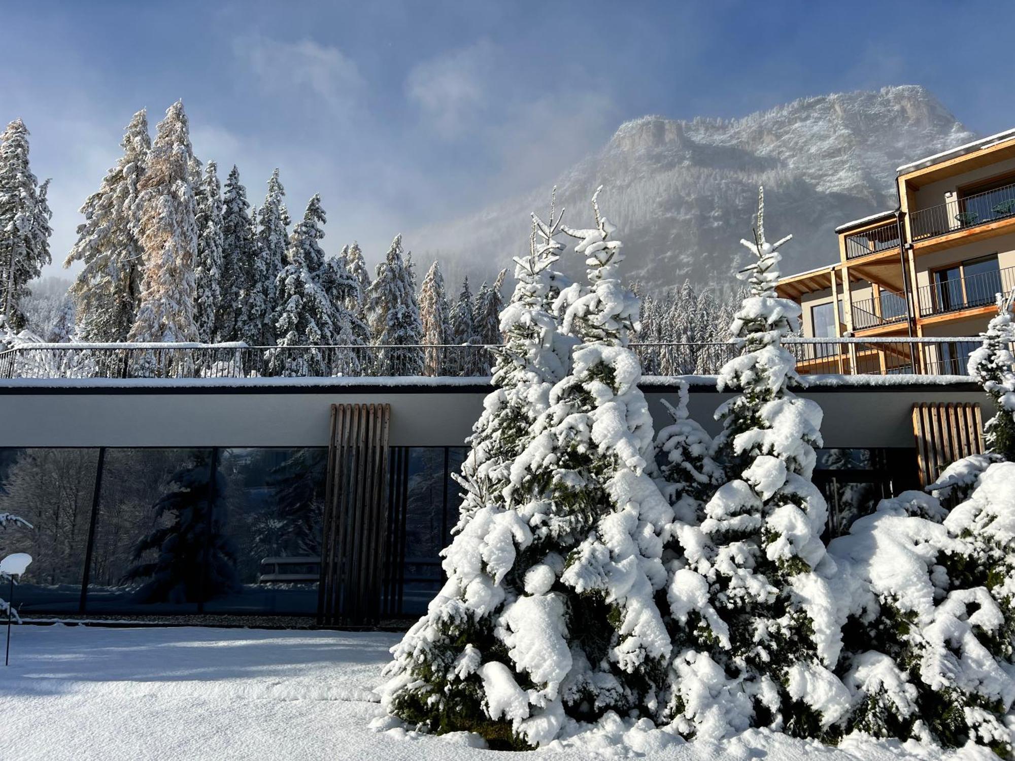 Hotel Lech Da Sompunt باديا المظهر الخارجي الصورة